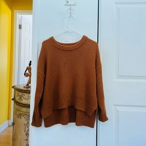 Tradlands cottage crewneck sweater